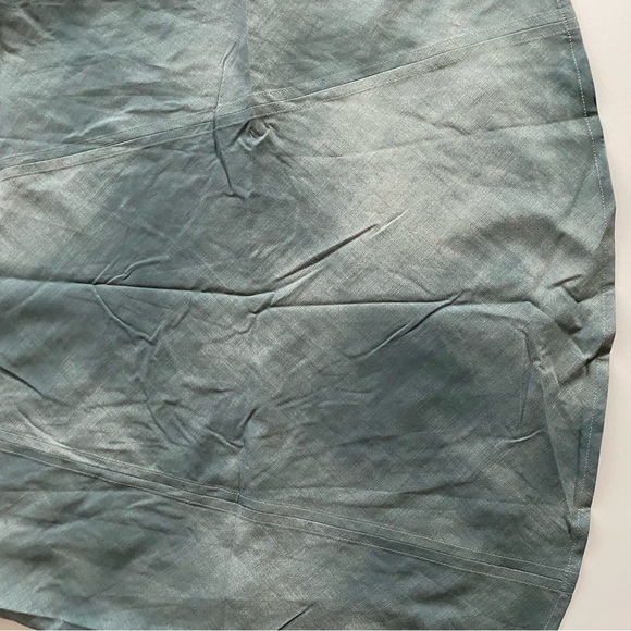 NWOT ATHLETA Zerphyr PrintTank - Picture 6 of 6